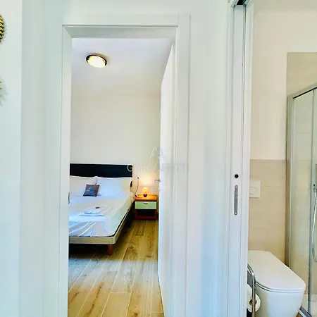 Apartment Scylla - 200 M Dal Di Garda Con Piscina